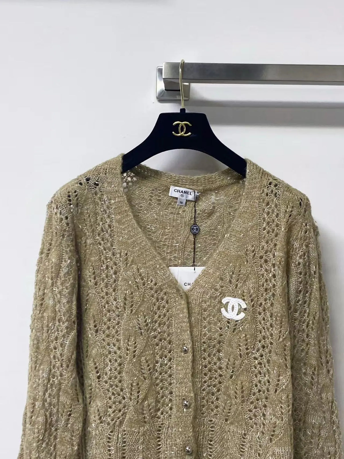 Fall Cropped V-Neck Cardigan