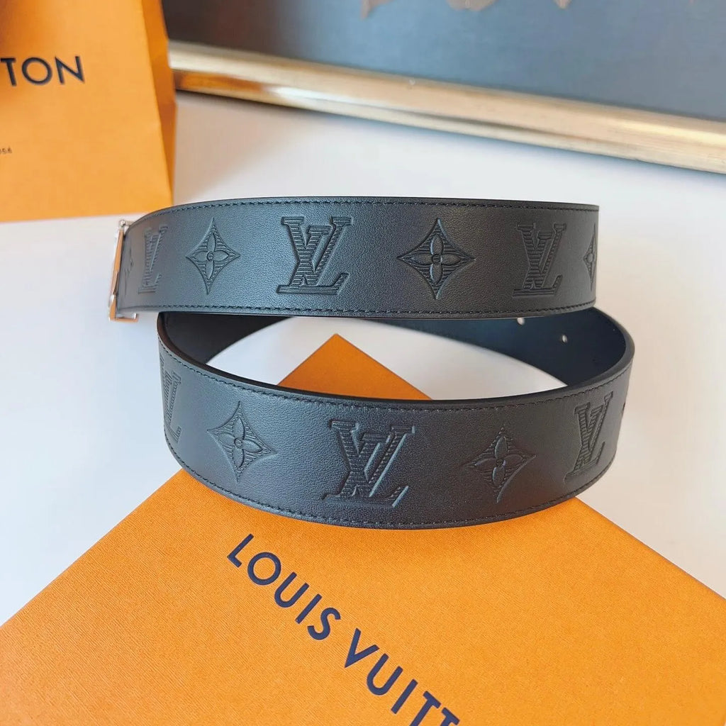 Classic Embossed Print Belt