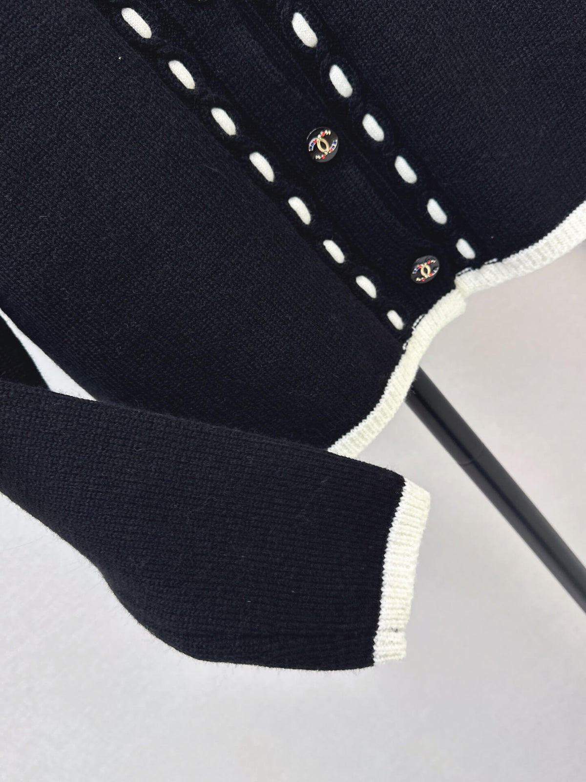 Button Cropped Knit Jacket