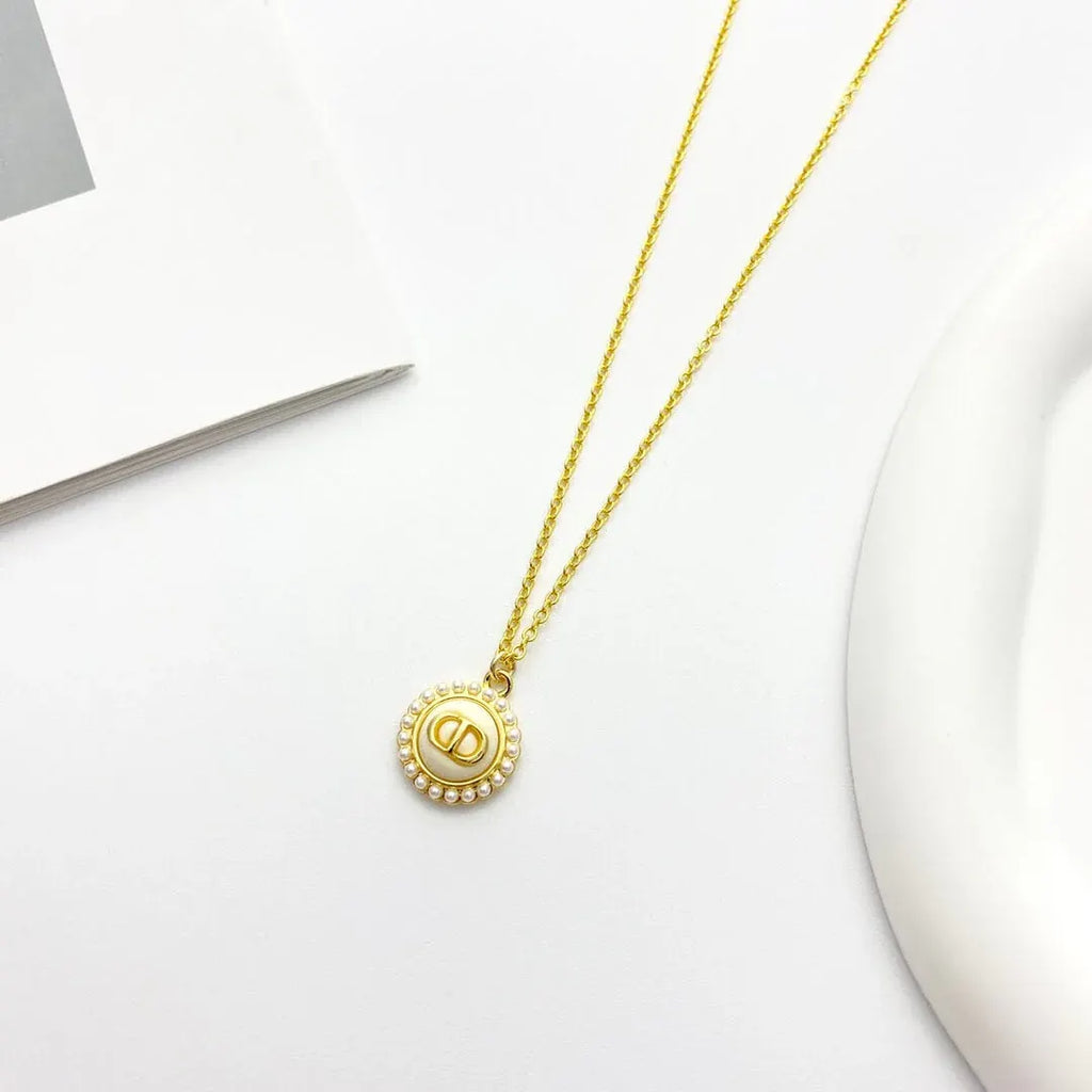 Signature Disk Pendant Chain