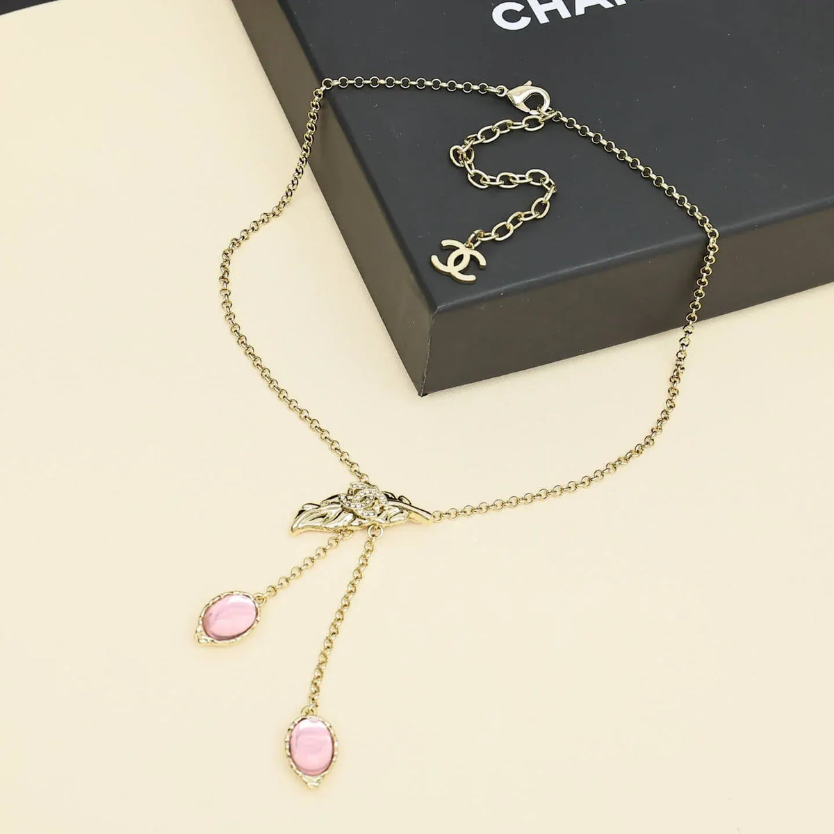 Trendy Peach Blossom Pendant Necklace