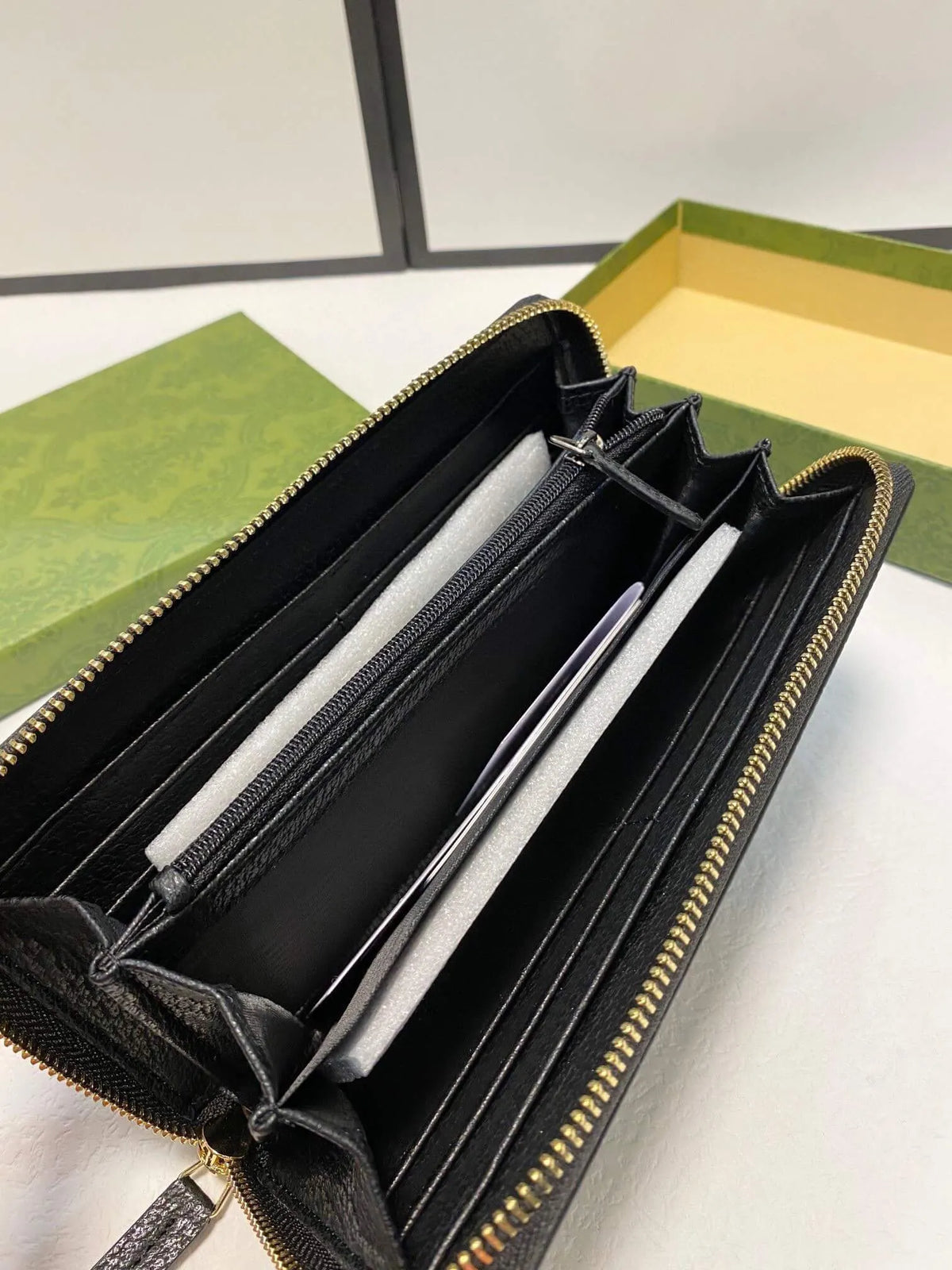Black Grained Bee-Accent Wallet