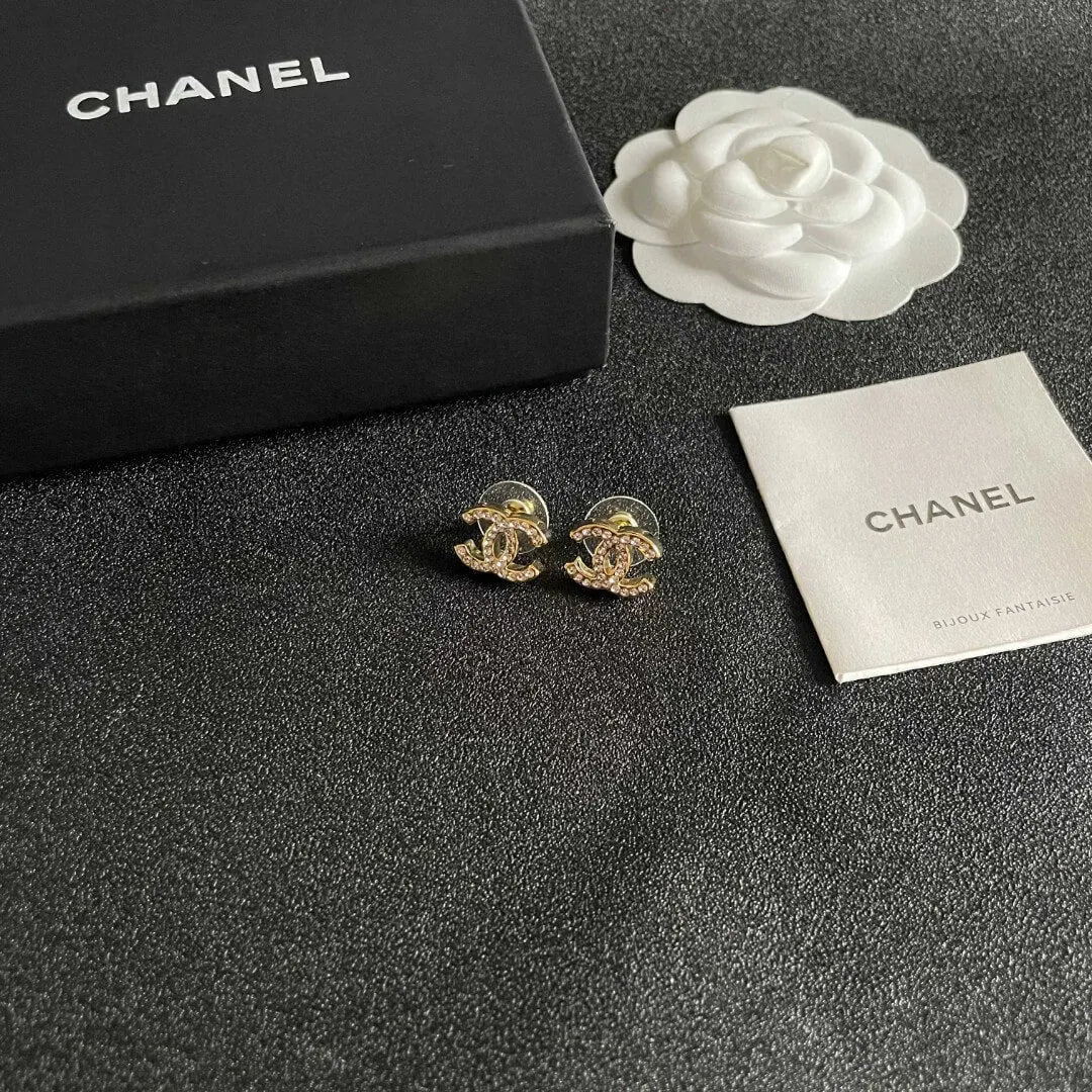 Minimalist Double-C Studs
