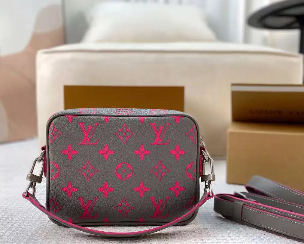 Stylish Lightweight Crossbody Bag