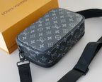 Classic Shoulder Strap Crossbody Bag