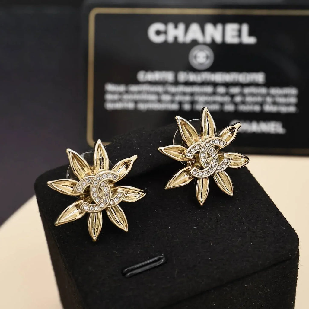 Sunflower Full-Pavé Stud Earrings