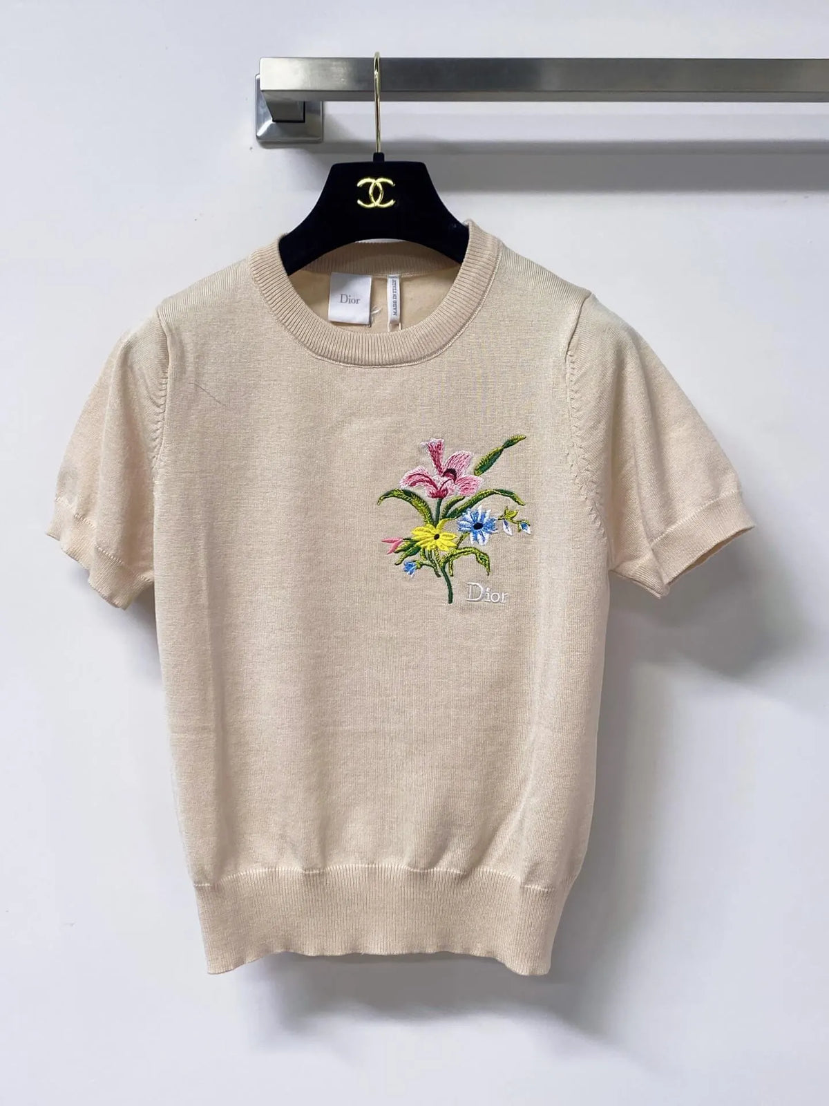 Floral Embroidered Knit Short Sleeve