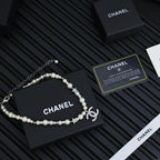 Glamorous Star Pearl Necklace
