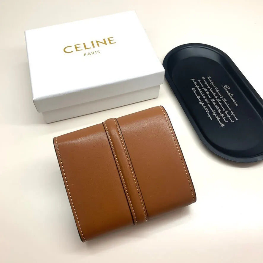 Gold-Buckle Short Wallet