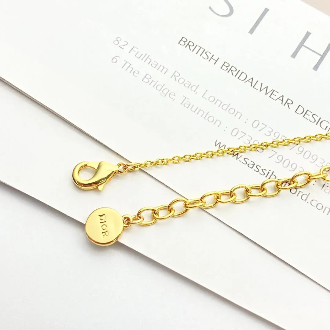 Signature Disk Pendant Chain