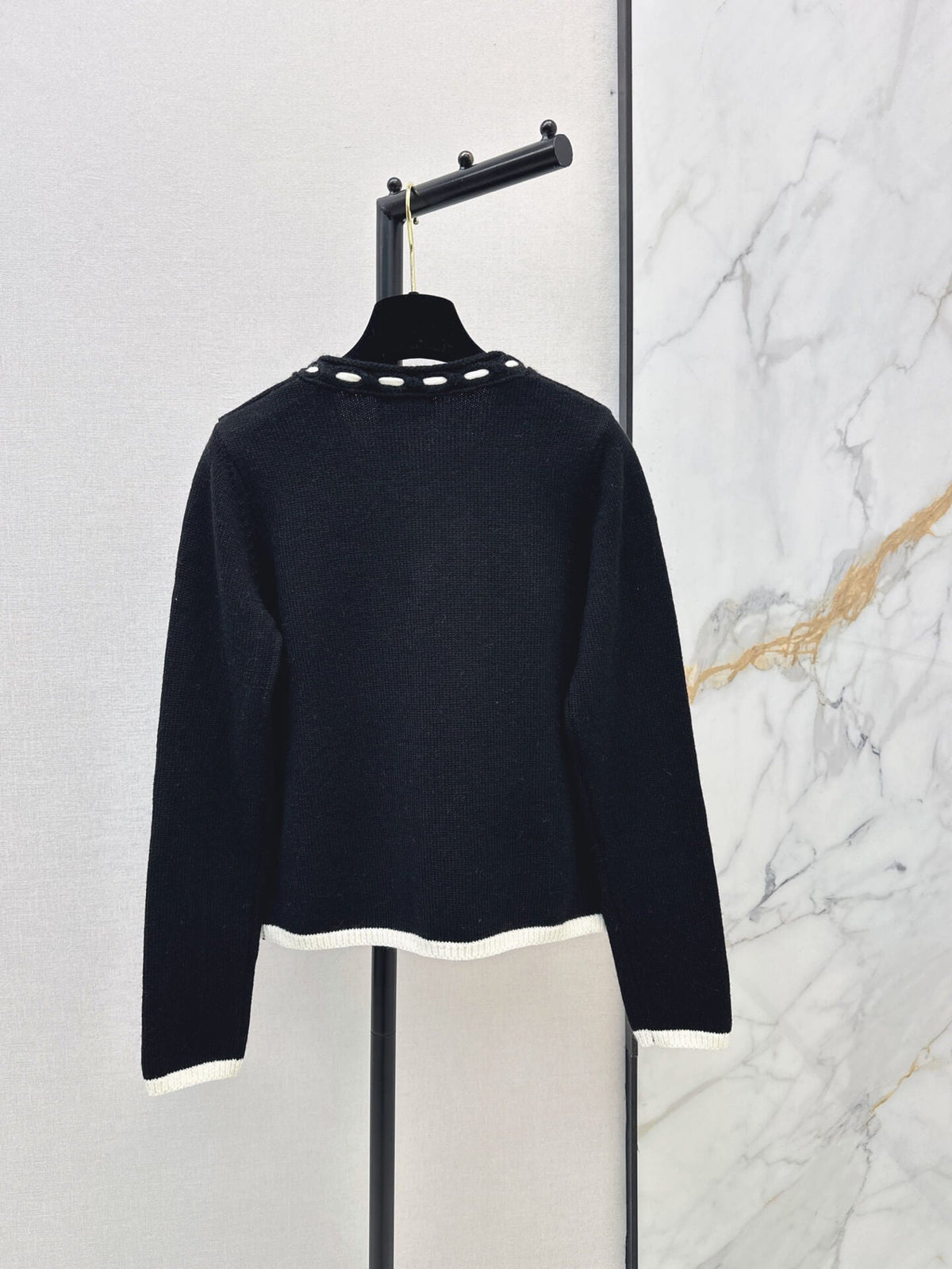 Button Cropped Knit Jacket