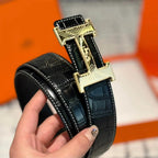 Chic Metal Buckle Leather Belt