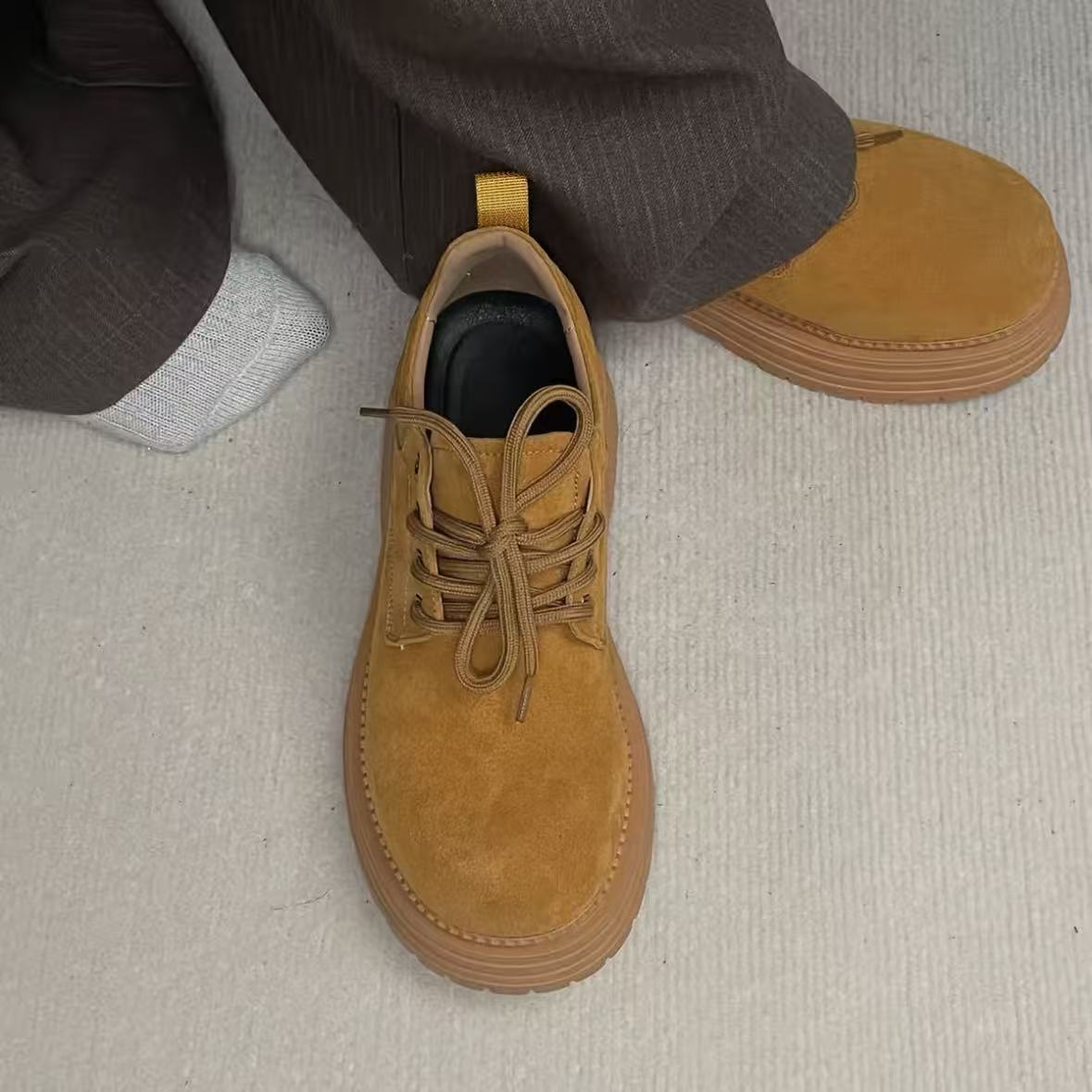 Vintage Suede Lace‑Up Derby