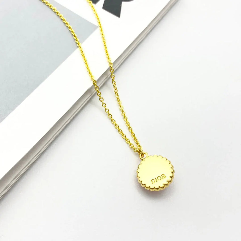 Signature Disk Pendant Chain