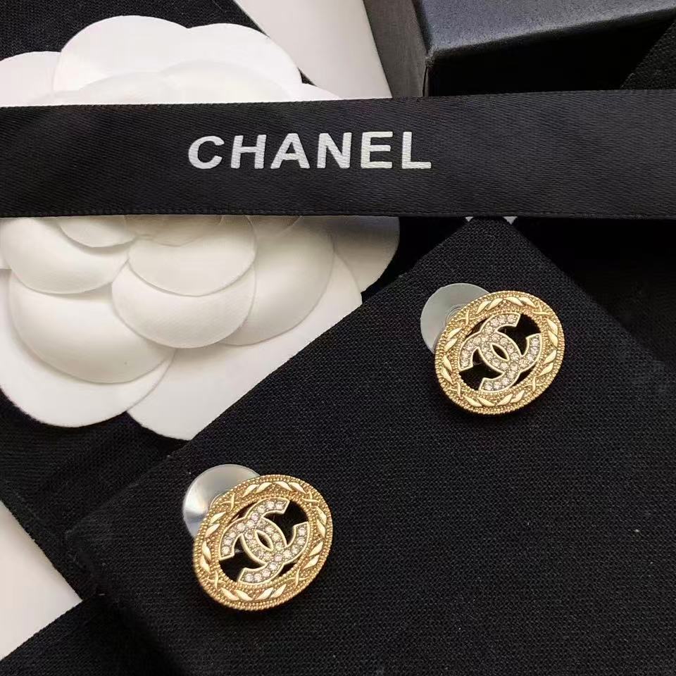 Gold-tone openwork oval Double-C stud earrings