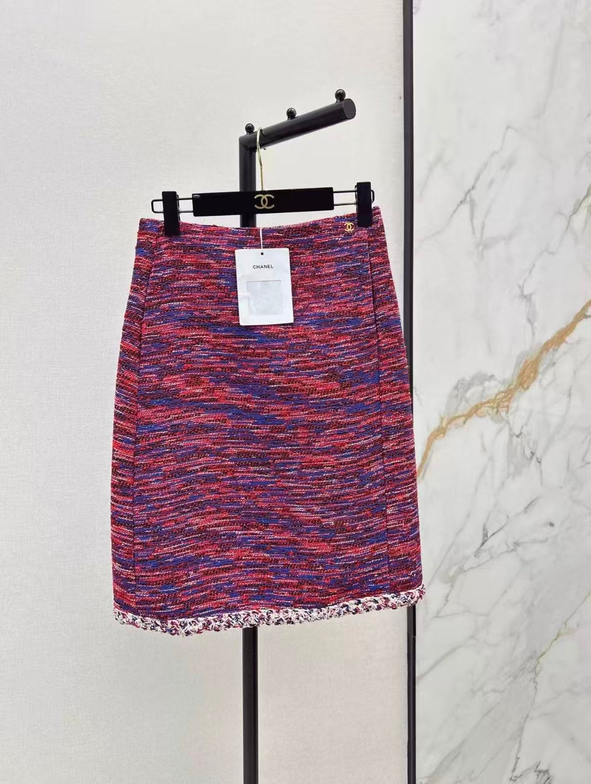Red-Blue Mixed Tweed Jacket and Skirt Set