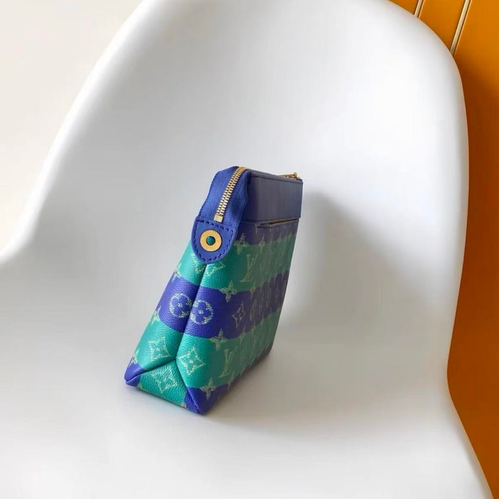 Chic Clutch Bag