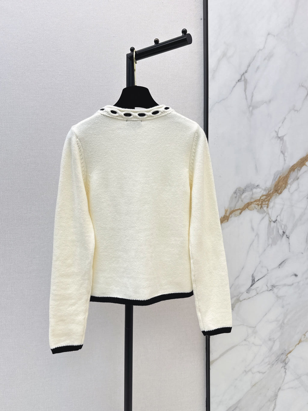 Button Cropped Knit Jacket