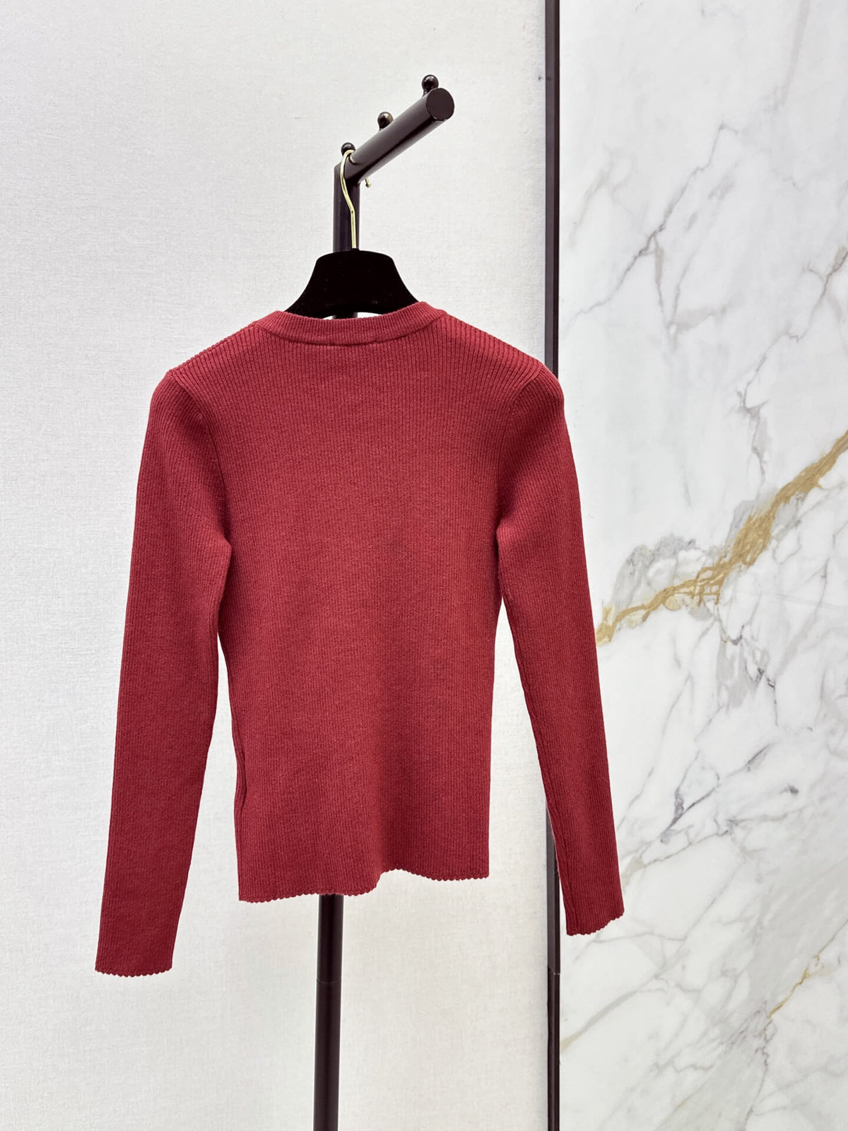 Slim Fit Long Sleeve Knit Top