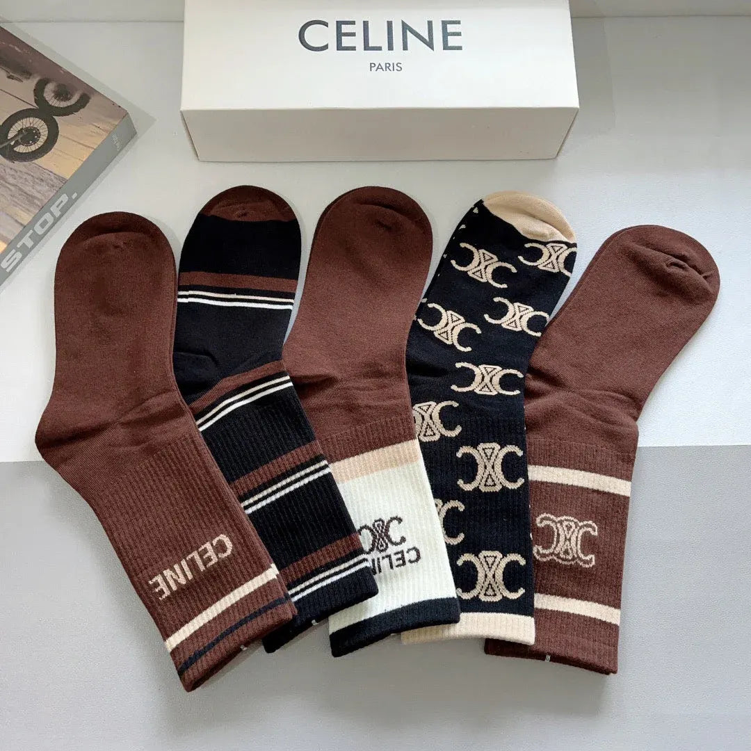 Brown Classic Pattern Socks