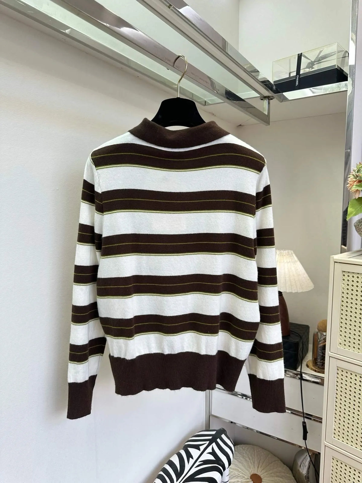 Vintage Contrast Stripe Knit Polo Top
