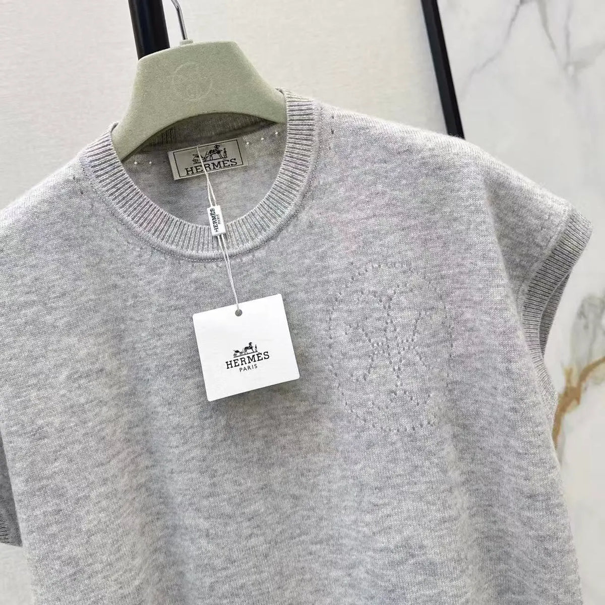 Minimalist Cashmere Short Sleeve