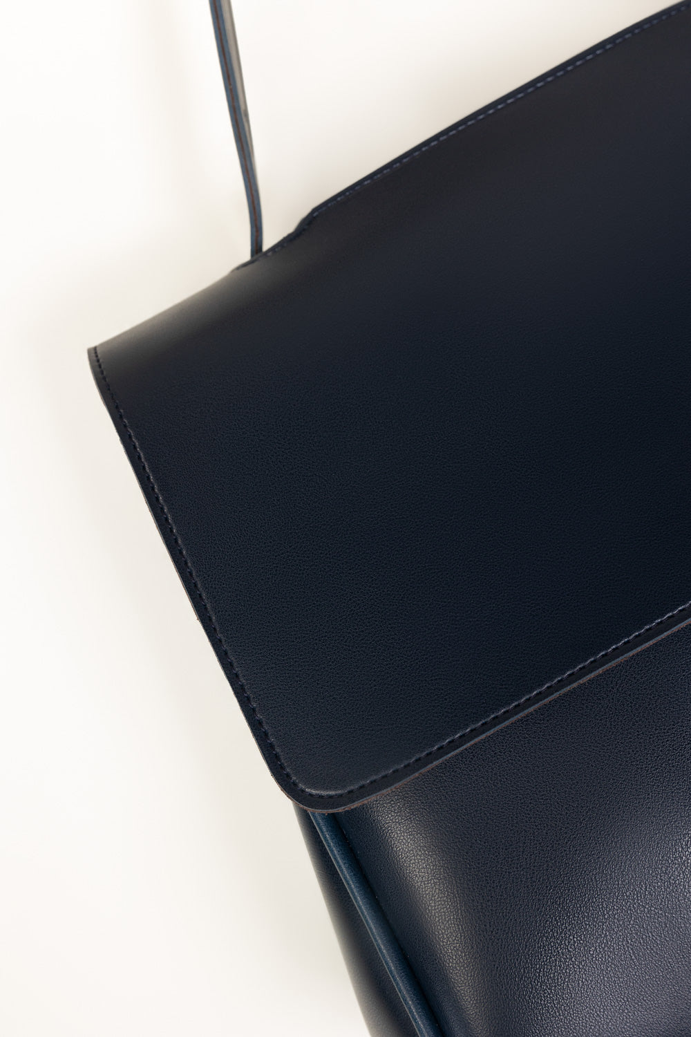 Vintage Dual‑Pocket Shoulder Bag