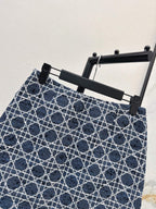 Jacquard Pattern Double Pocket Skirt