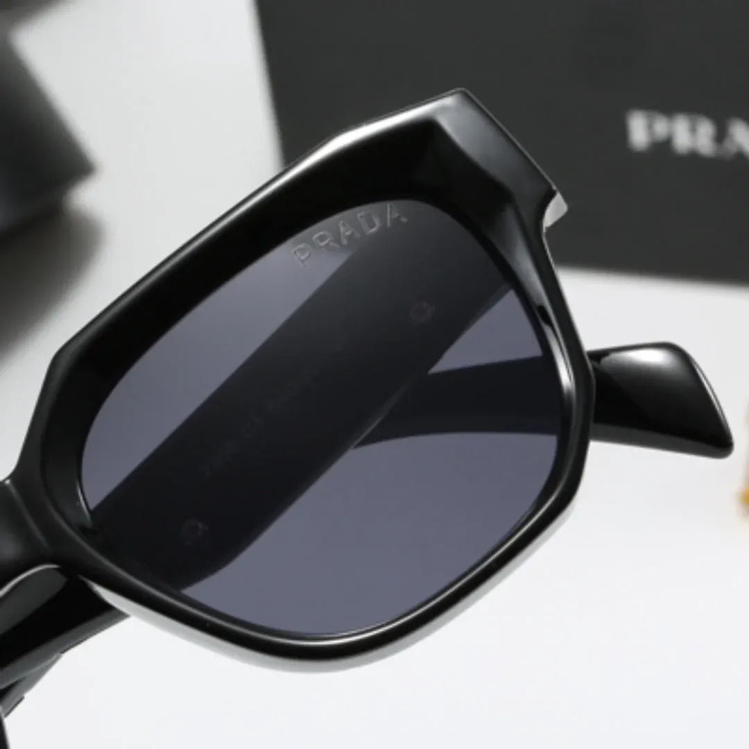 Stylish Designer Wayfarer Sunglasses