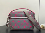 Stylish Lightweight Crossbody Bag