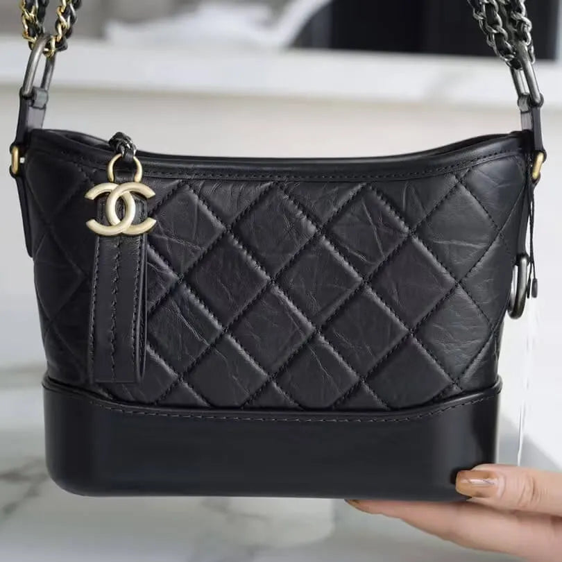 Classic Diamond Quilted Pattern Bag