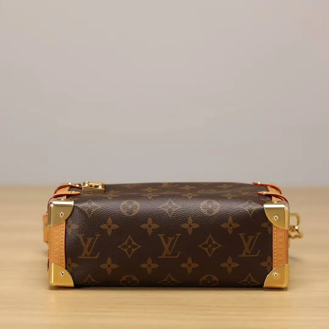 Runway Style Soft Box Handbag