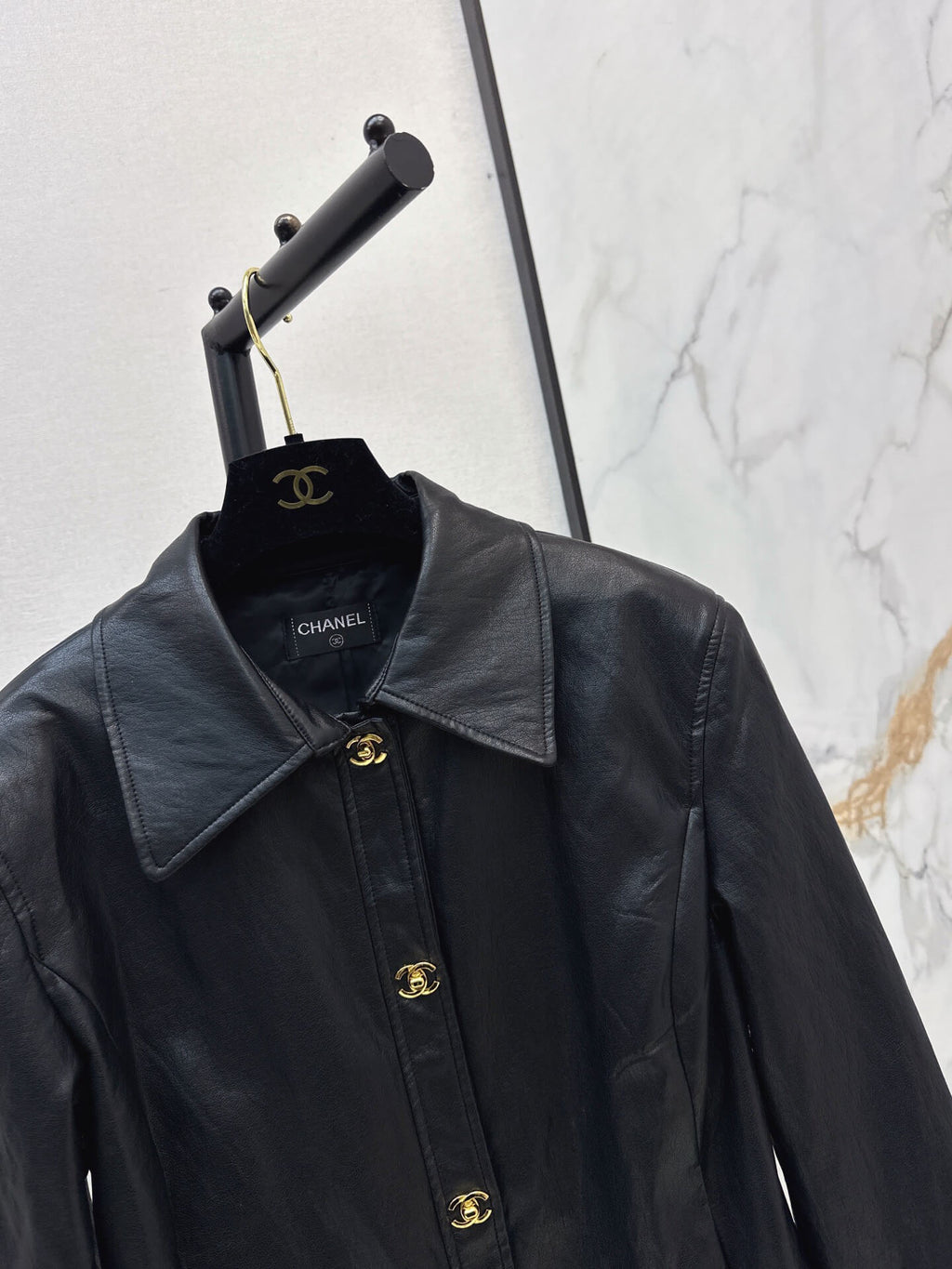 Point Collar Cropped Leather Coat