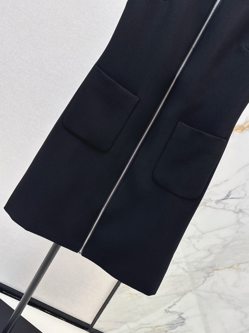 Minimalist Sleeveless Zip Mini Dress