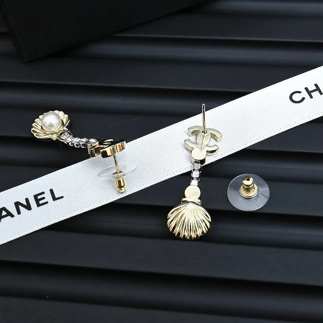 Fashion Shell Tassel Earrings