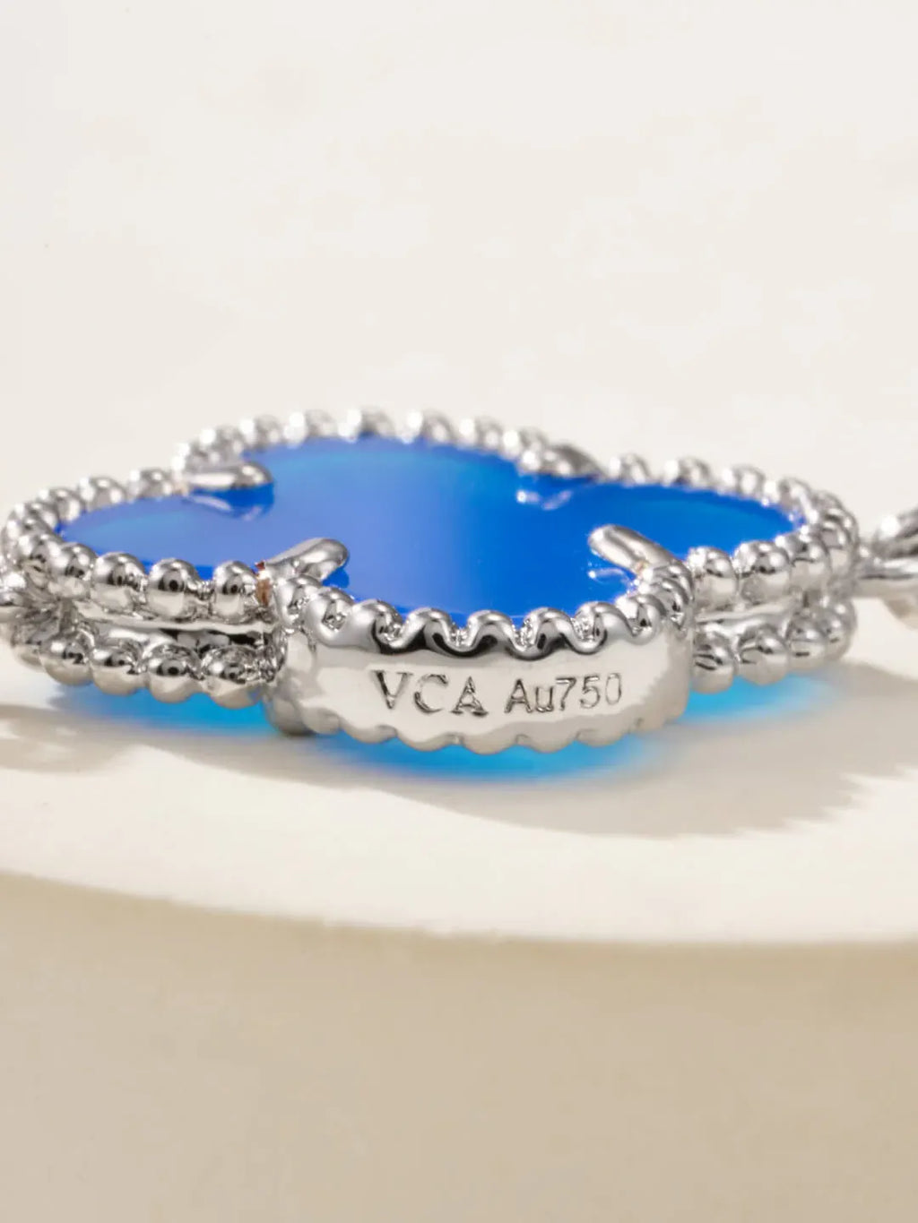 Trendy Blue Floral Link Bracelet