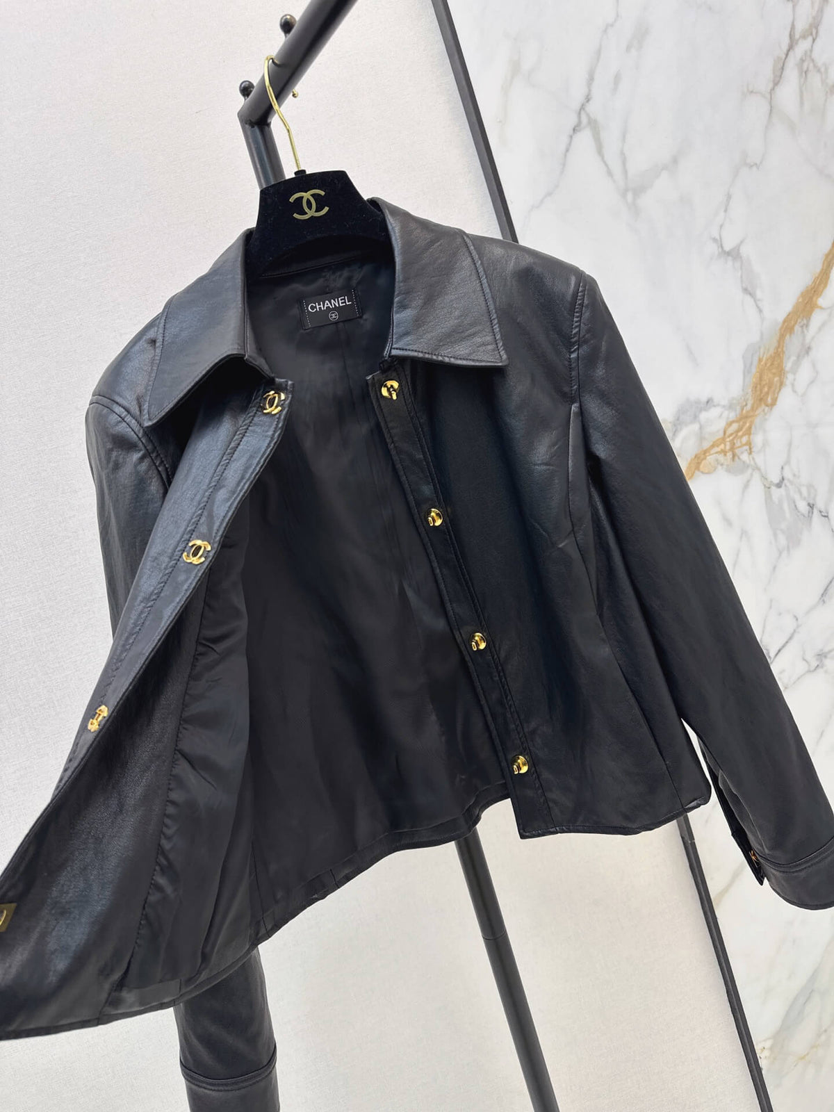 Point Collar Cropped Leather Coat
