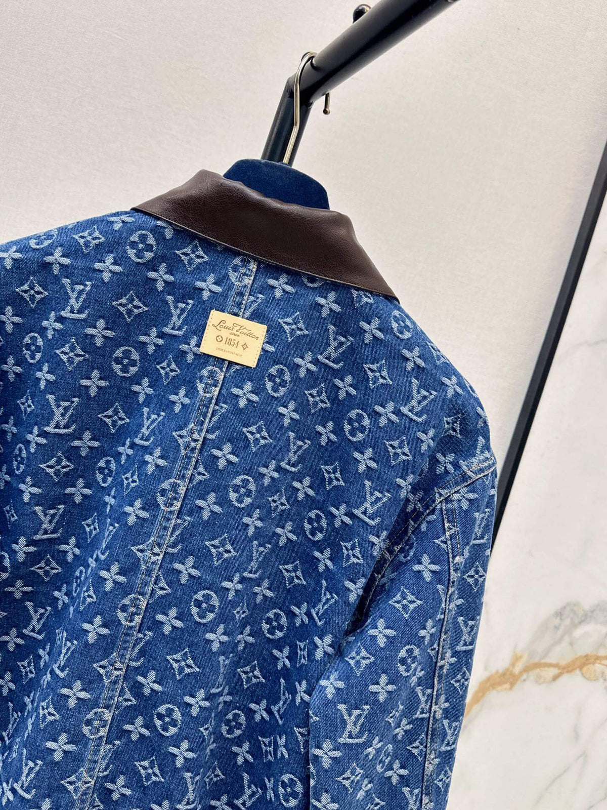 Allover Jacquard Rib Hem Denim Jacket