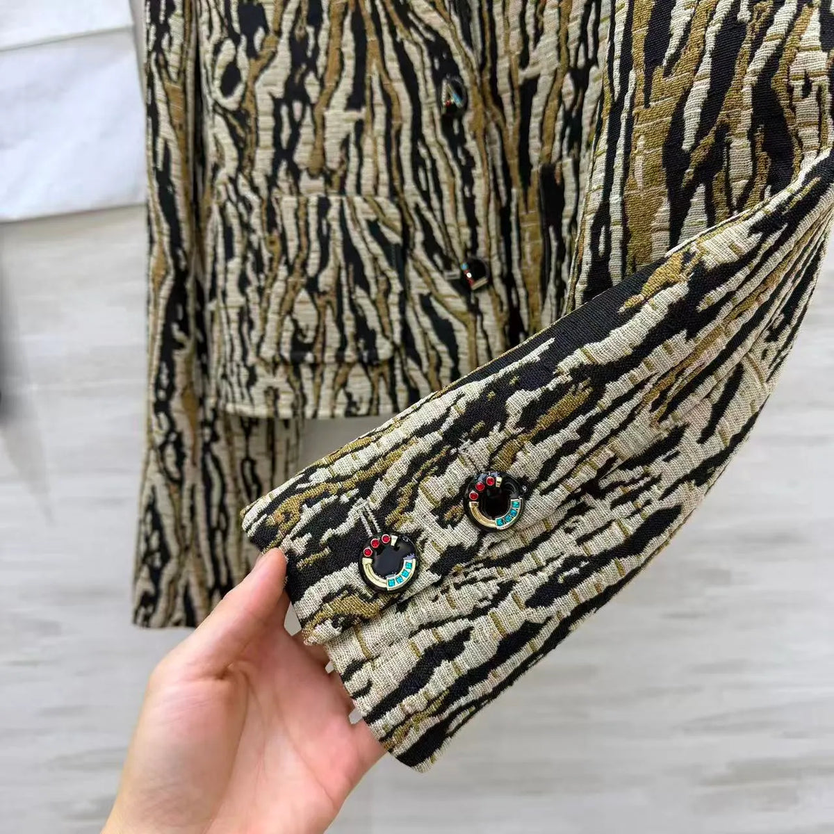 Woven Textured Leopard Short Jacket