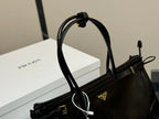 Vintage Glossy Triangle  Handbag