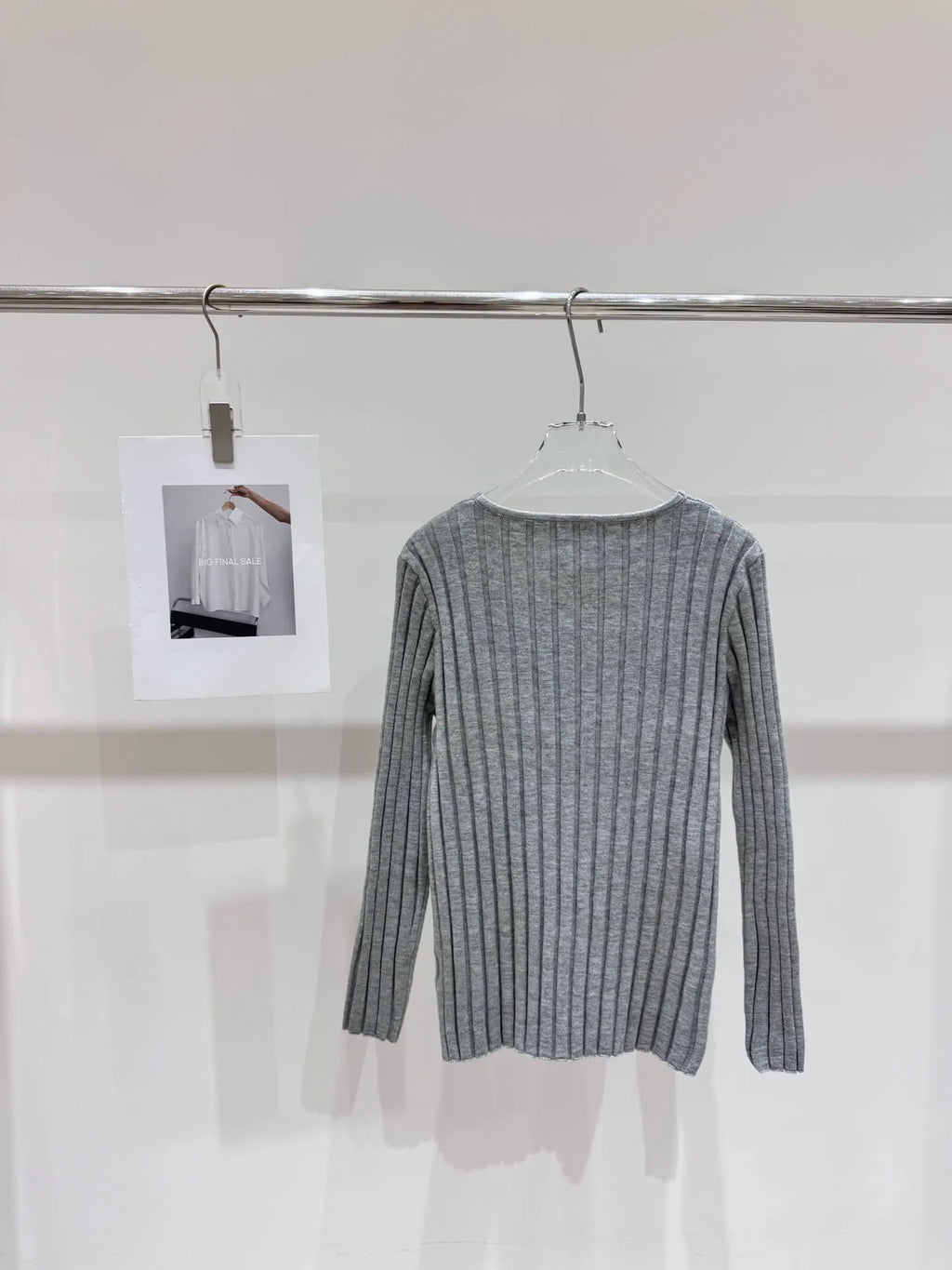 Label Detail Gray Sweater