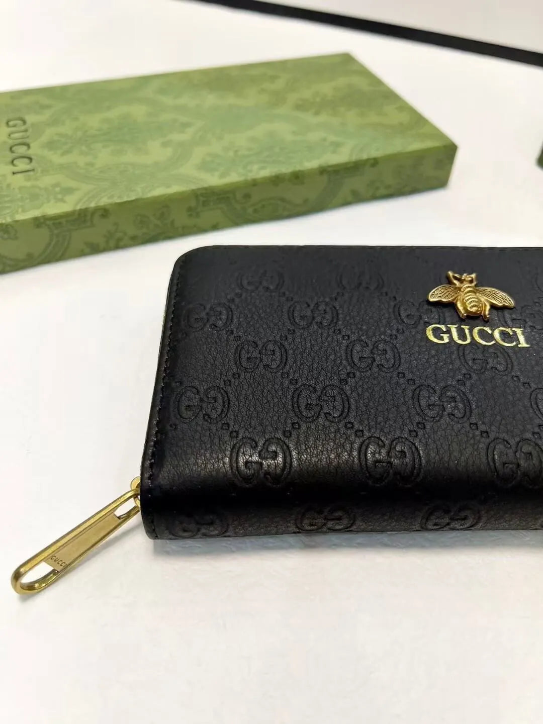 Bee-Accent Long Zip Wallet