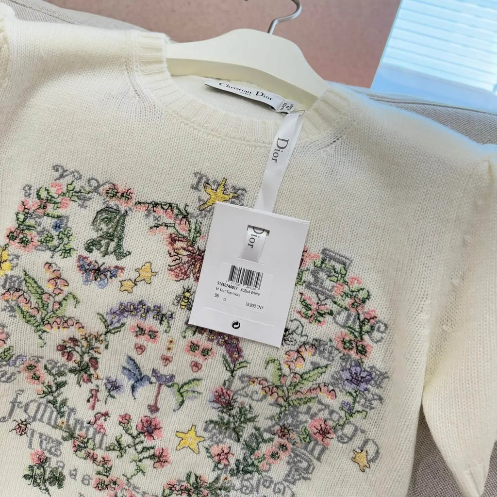 Classic Butterfly Embroidered Knitted Short Sleeve
