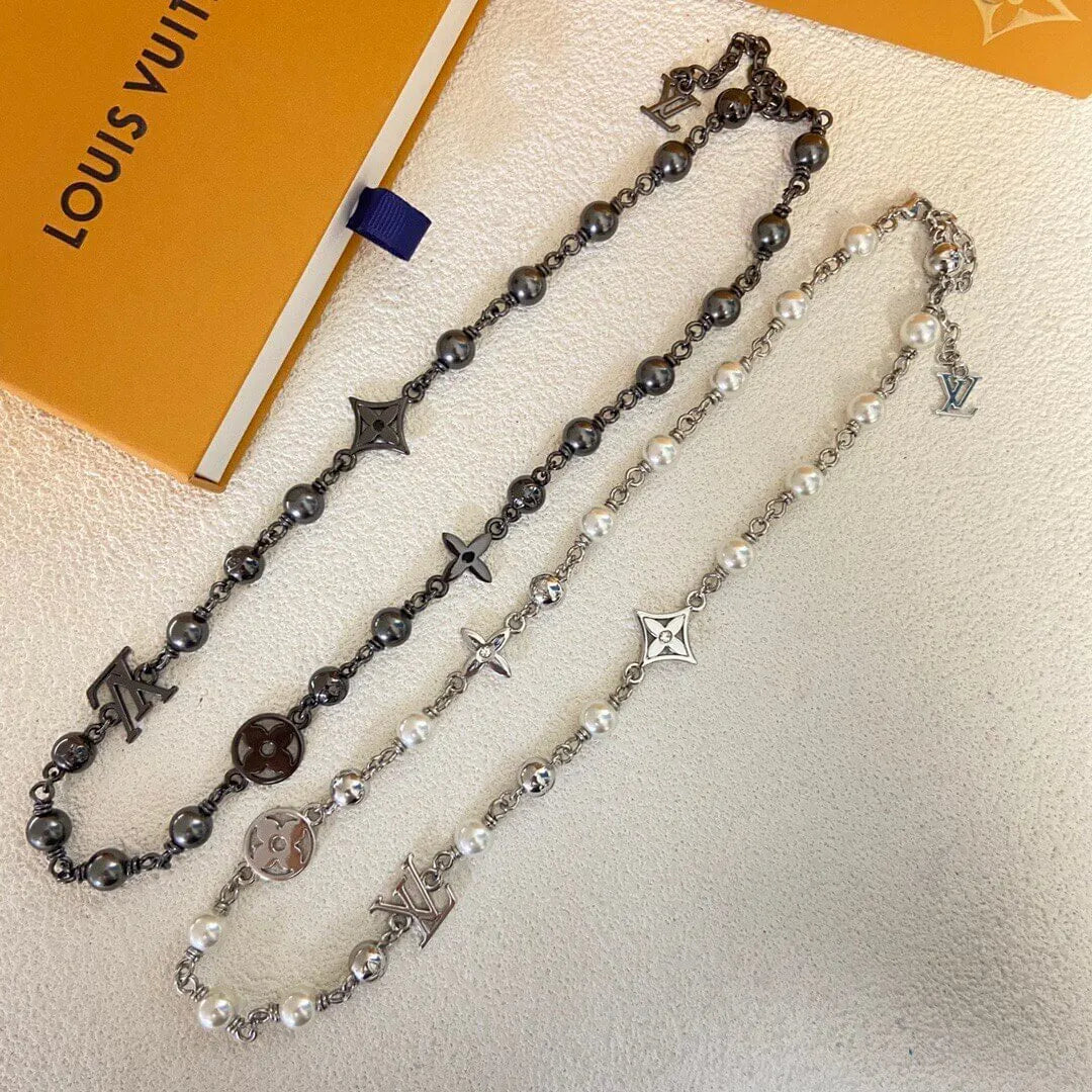 Street Style Distressed Pearl Necklace