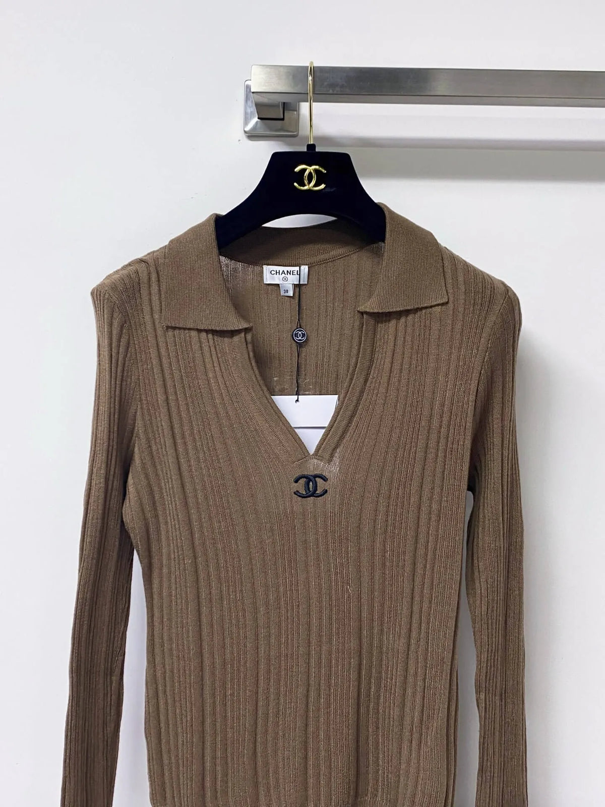 Polo V-Neck Rib Knit Long Sleeve Top