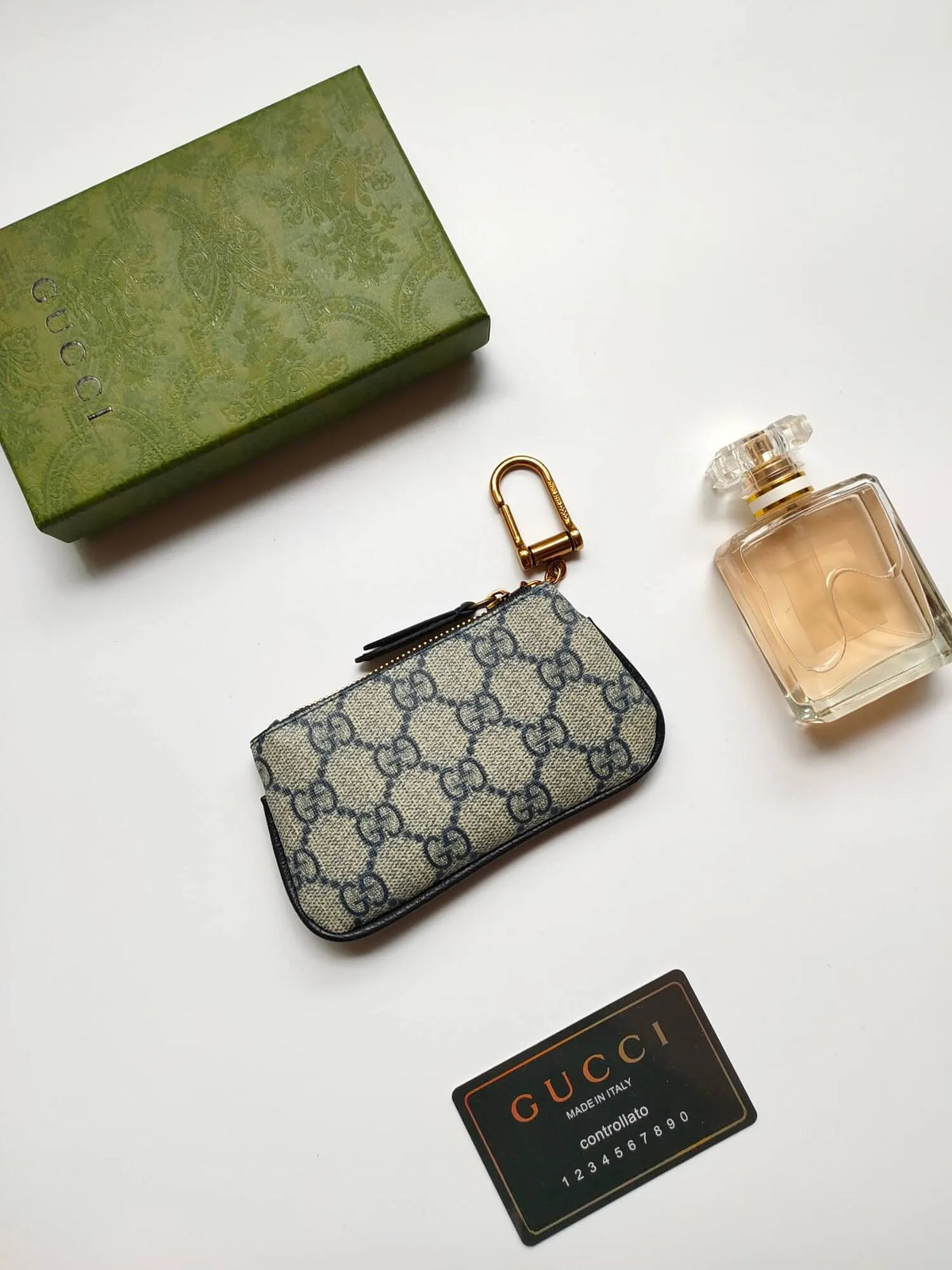 Pale Pattern Daily Pouch Wallet