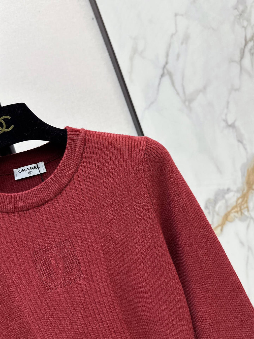 Slim Fit Long Sleeve Knit Top