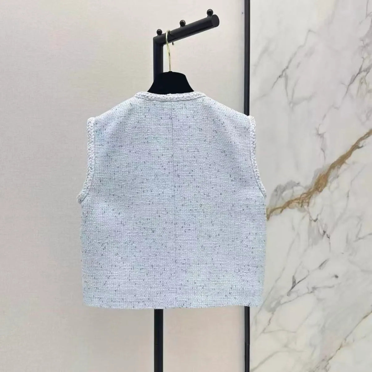 26SS Tweed Sleeveless Top