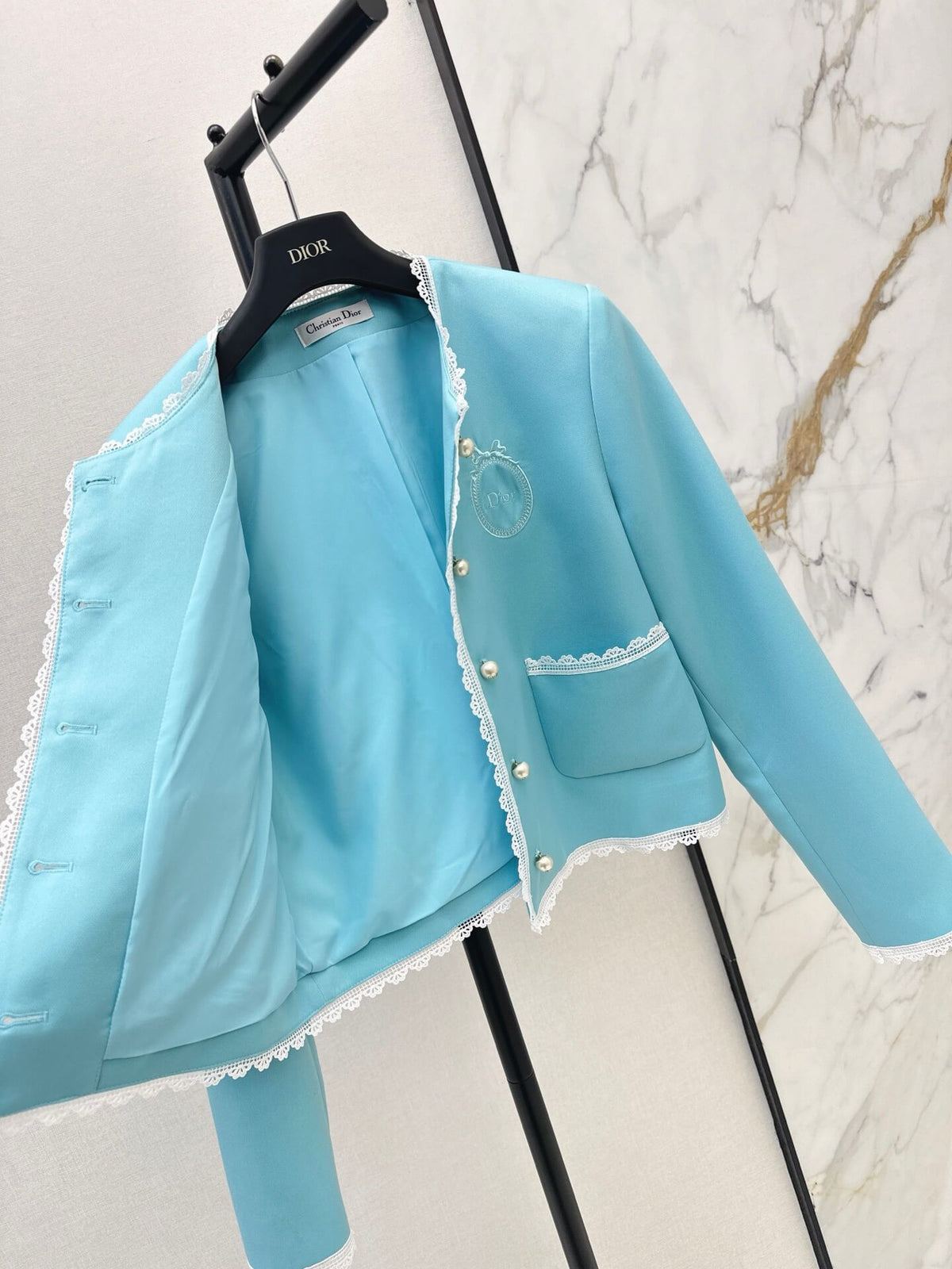 Trim Round Neck Short Jacket