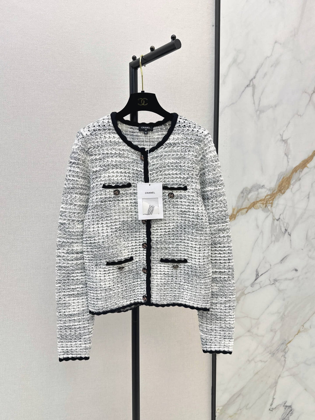 Contrast Trim Knit Cardigan